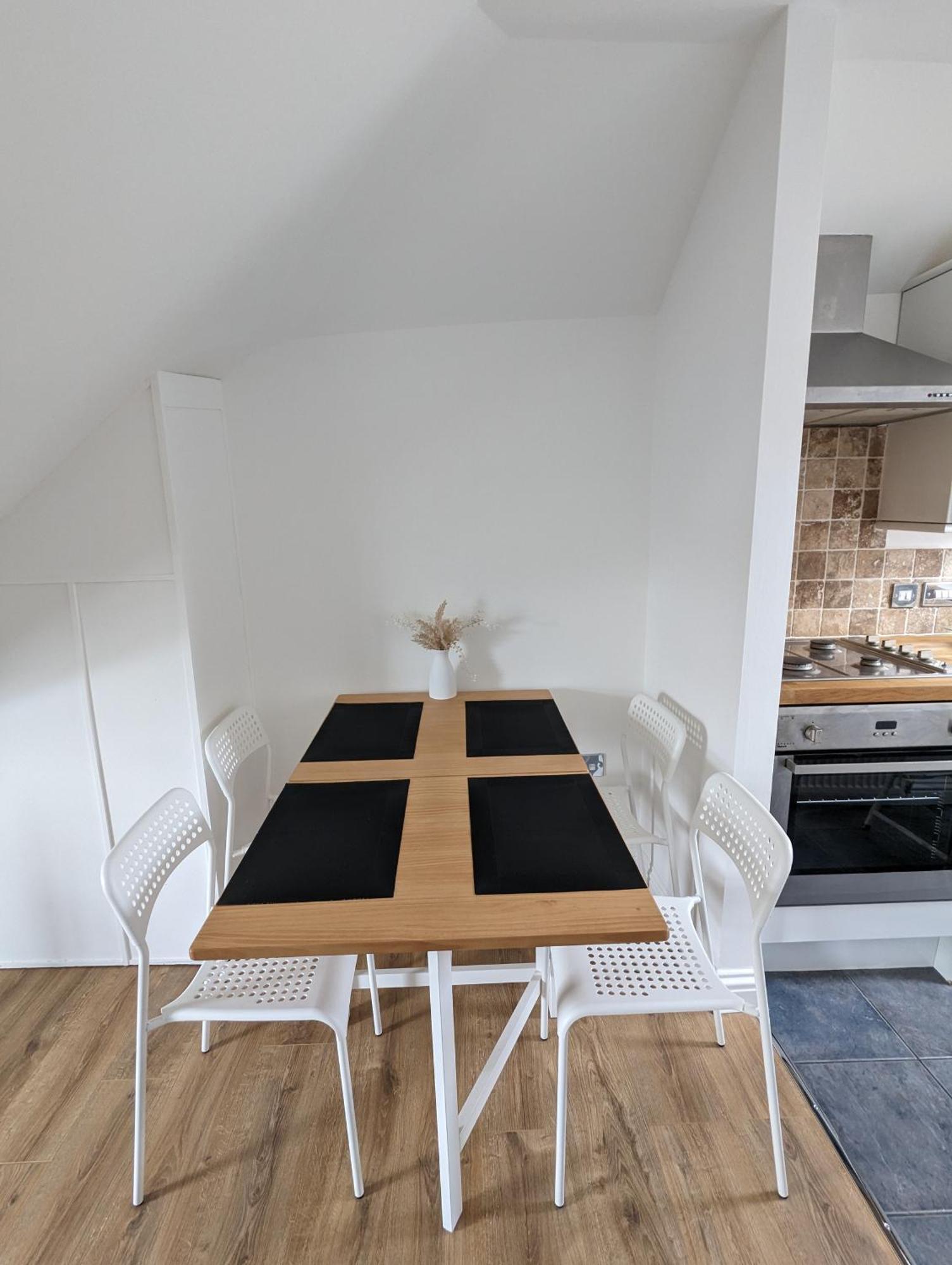 Top Floor Apartment لاندودنو المظهر الخارجي الصورة