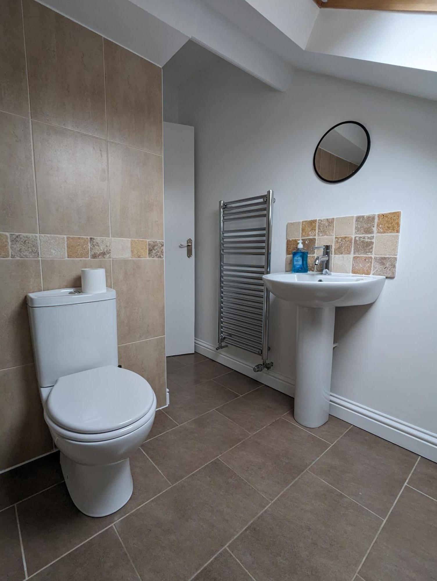 Top Floor Apartment لاندودنو المظهر الخارجي الصورة